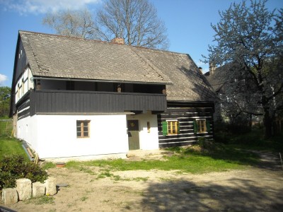 Hrázděnka